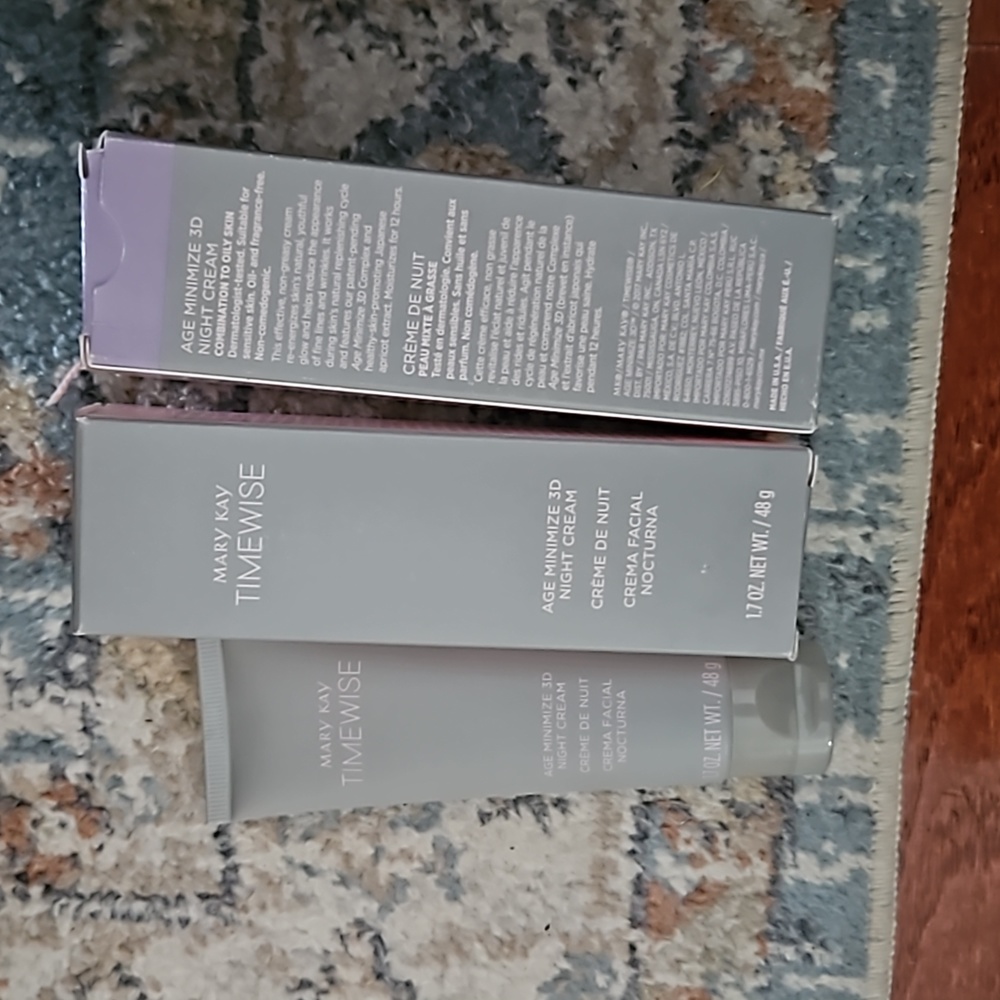MK TimeWise Age Minimize 3D Night Cream
